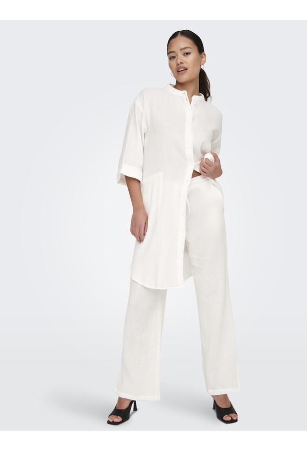 15204625 Cloud Dancer 