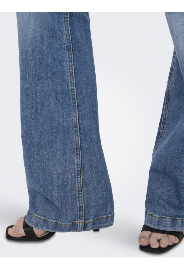 15167994 Medium Blue Denim 