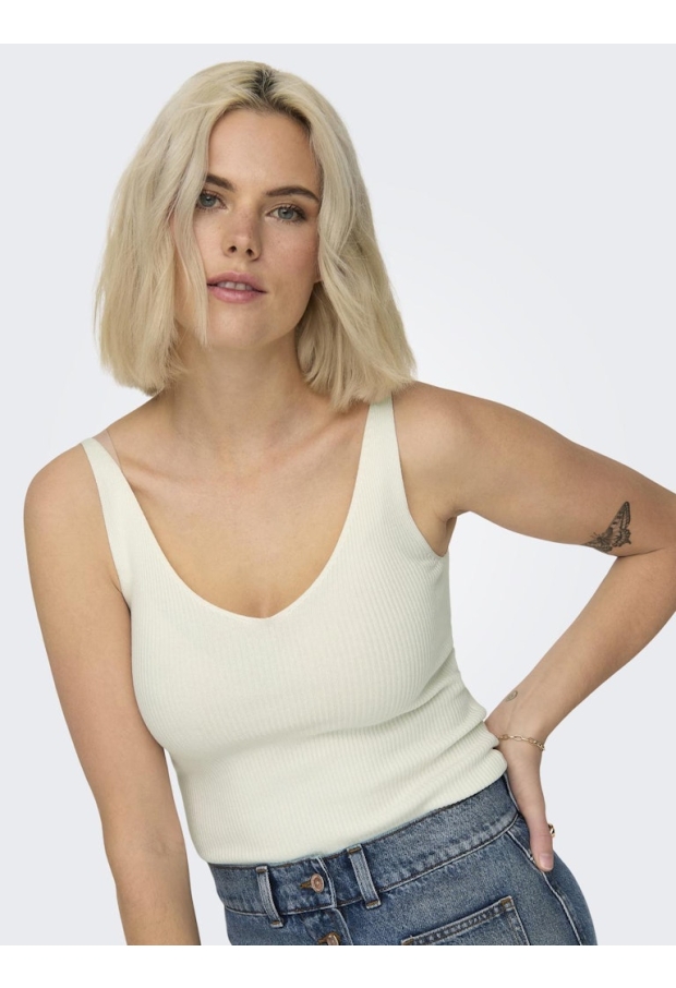 15180497 Cloud Dancer 