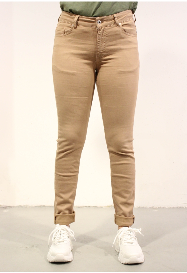 505487N camel 