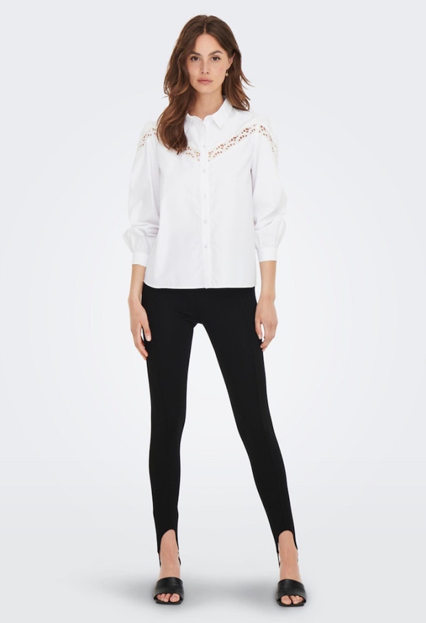 15271642 Black 