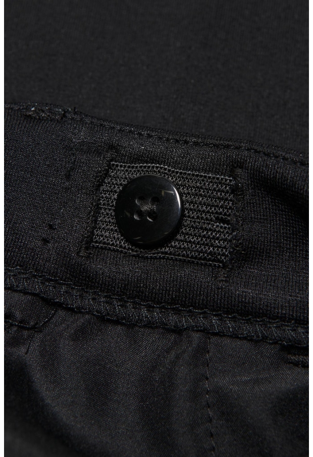 15256667 Black
