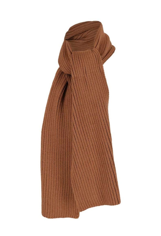 000430-81000 camel
