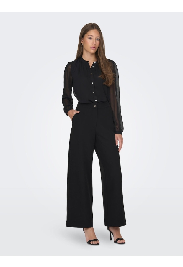 15300584 Black 