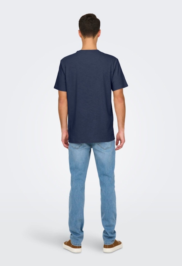 22025286 Blue Nights/SKYWAY 