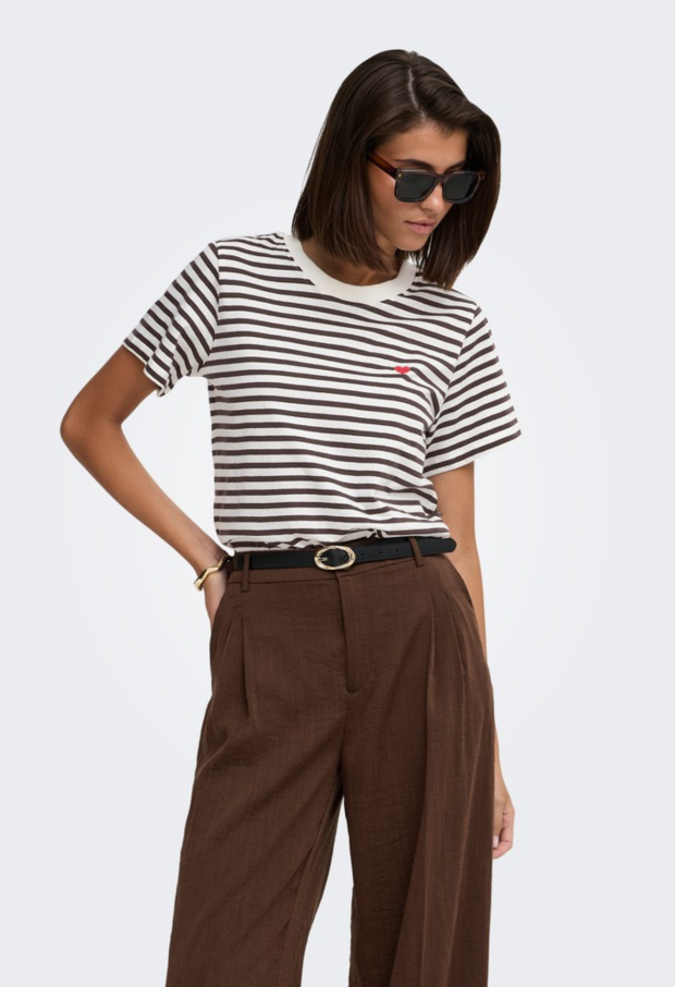 15298612 Cloud Dancer/NEW STRIPE CHOCOLATE T 