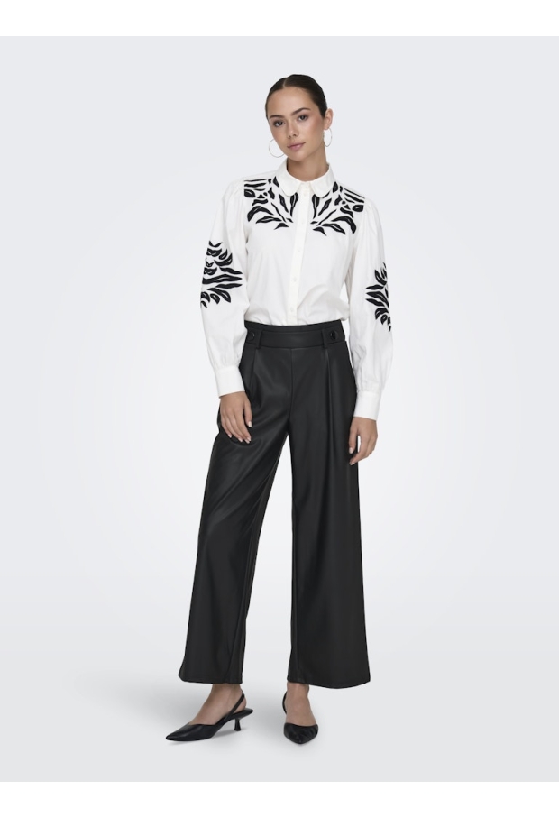 15328975 Black 
