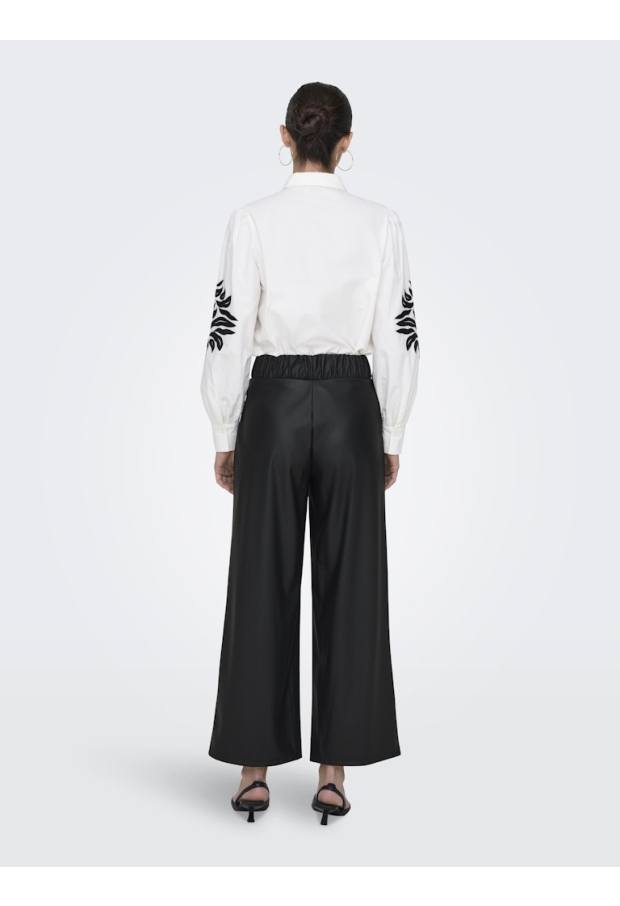 15328975 Black 