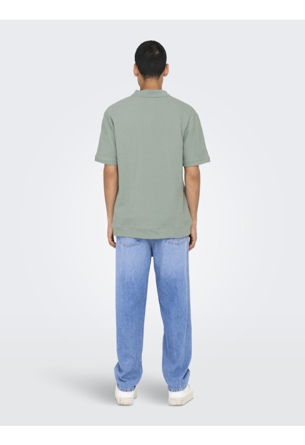 22033697 Iceberg Green 