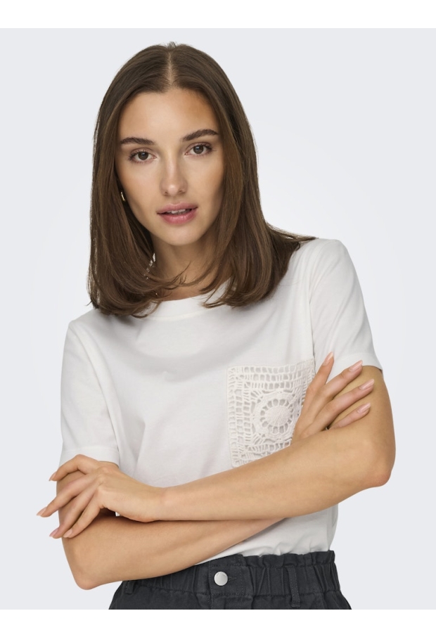 15322073 Cloud Dancer 