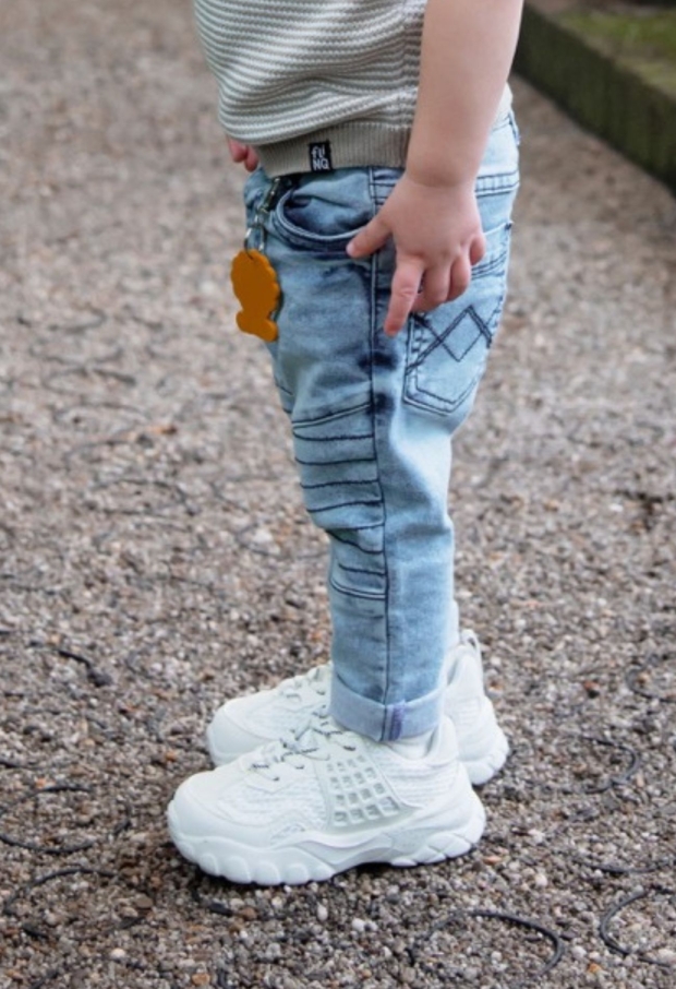 Z90001/505205BBA Bleached dnm 