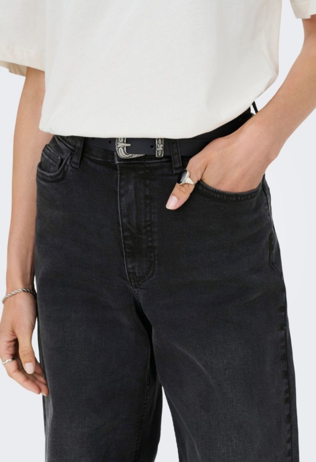 15350535 Black Denim +