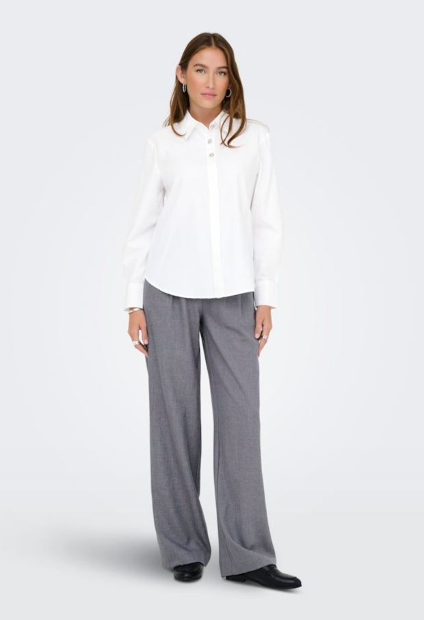 15357430 White 