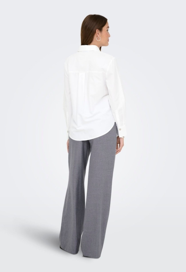 15357430 White 