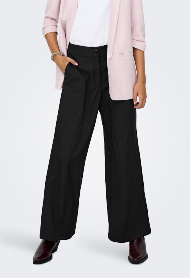 15361050 Black 