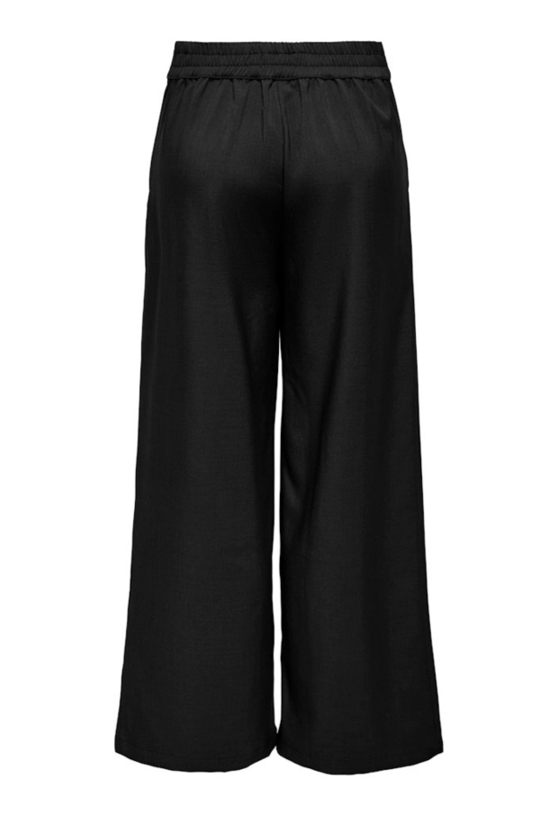 15361050 Black 
