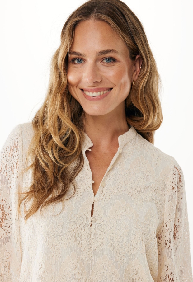 MF006102153W creme 