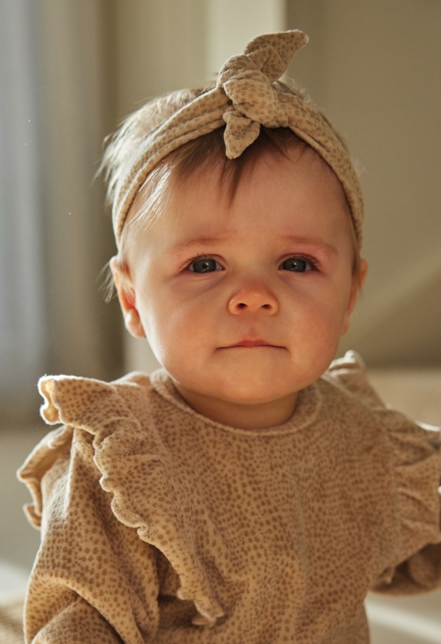 O56342-35 Beige