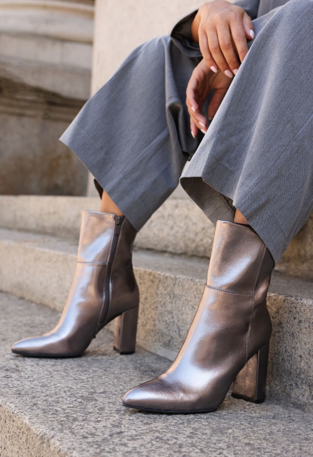 MI001700253W-01 taupe