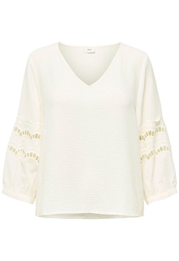 15368619 Cloud Dancer 