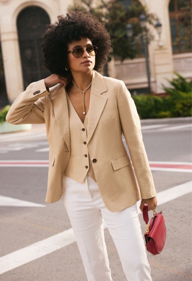 MF007000261W off white 