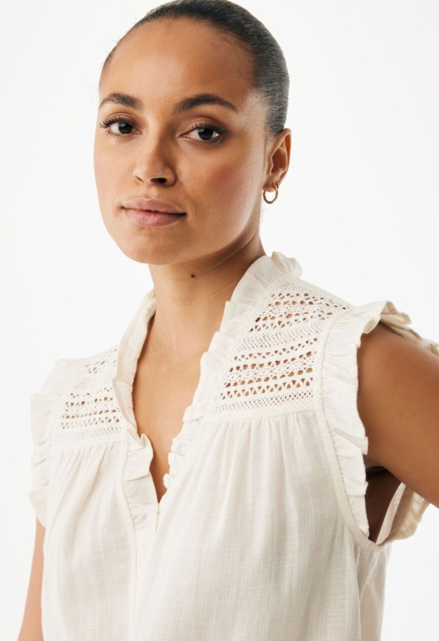 MF006103161W off white 