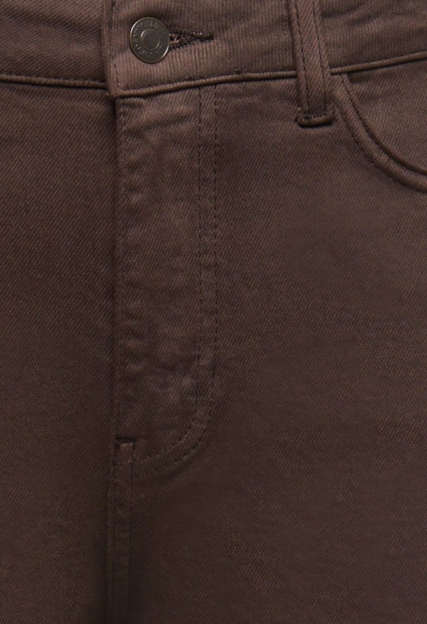 15380590 Chocolate Brown