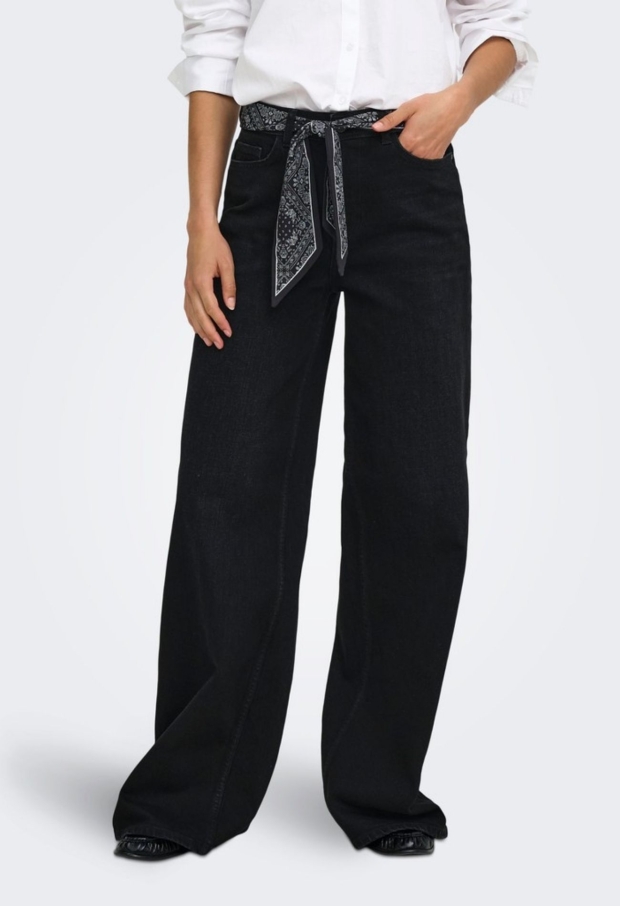 15377133 Black Denim/BLACK/WHITE PAISLEY SCA