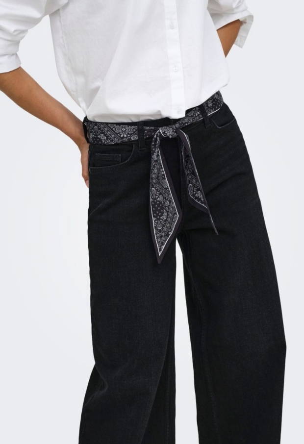 15377133 Black Denim/BLACK/WHITE PAISLEY SCA