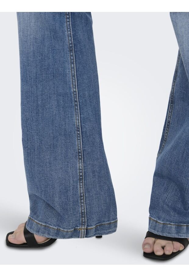 15167994 Medium Blue Denim 