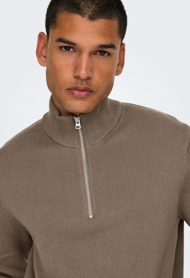 22023210 Desert Taupe