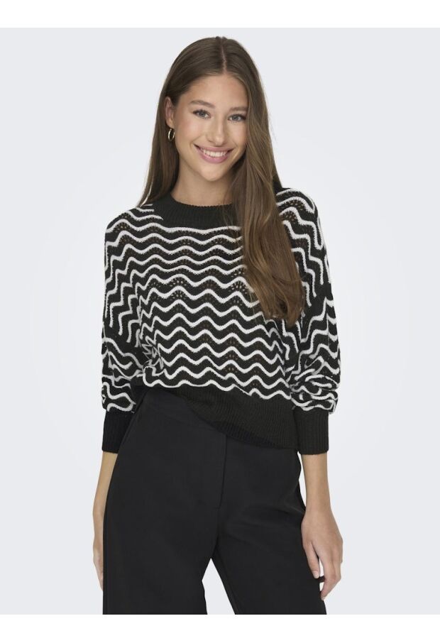 15284280 Black/W CLOUD DANCER ZIG ZAG PATTER 