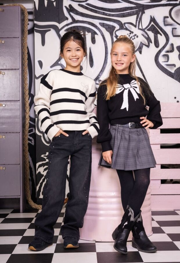 W10105/Tifa donker grijs